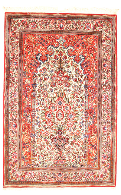 Via Como - Fine Qum Rug 7' x 4'6" Prayer Rug