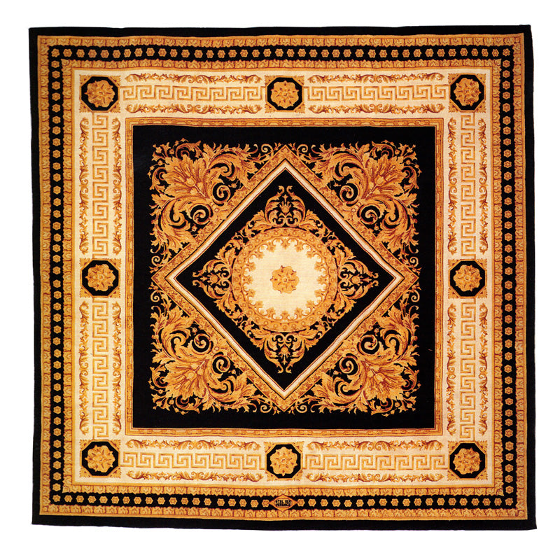 Gianni Versace -Neoclassic Game Black Rug - 5' 7